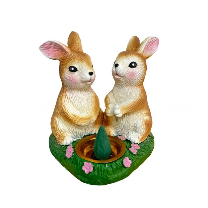 Rabbit statue for courtyard decoration