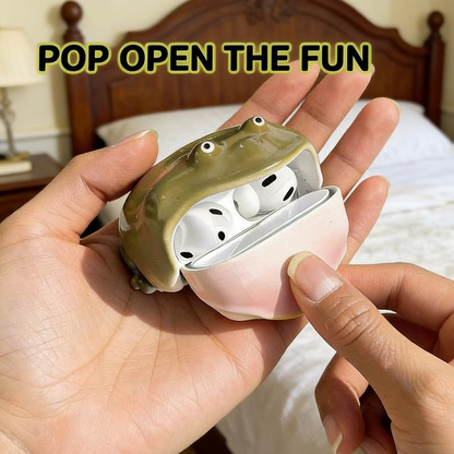 🐸 Funny & Quirky Ugly Frog Handmade Earphone Case - High-end Niche Protective Cover